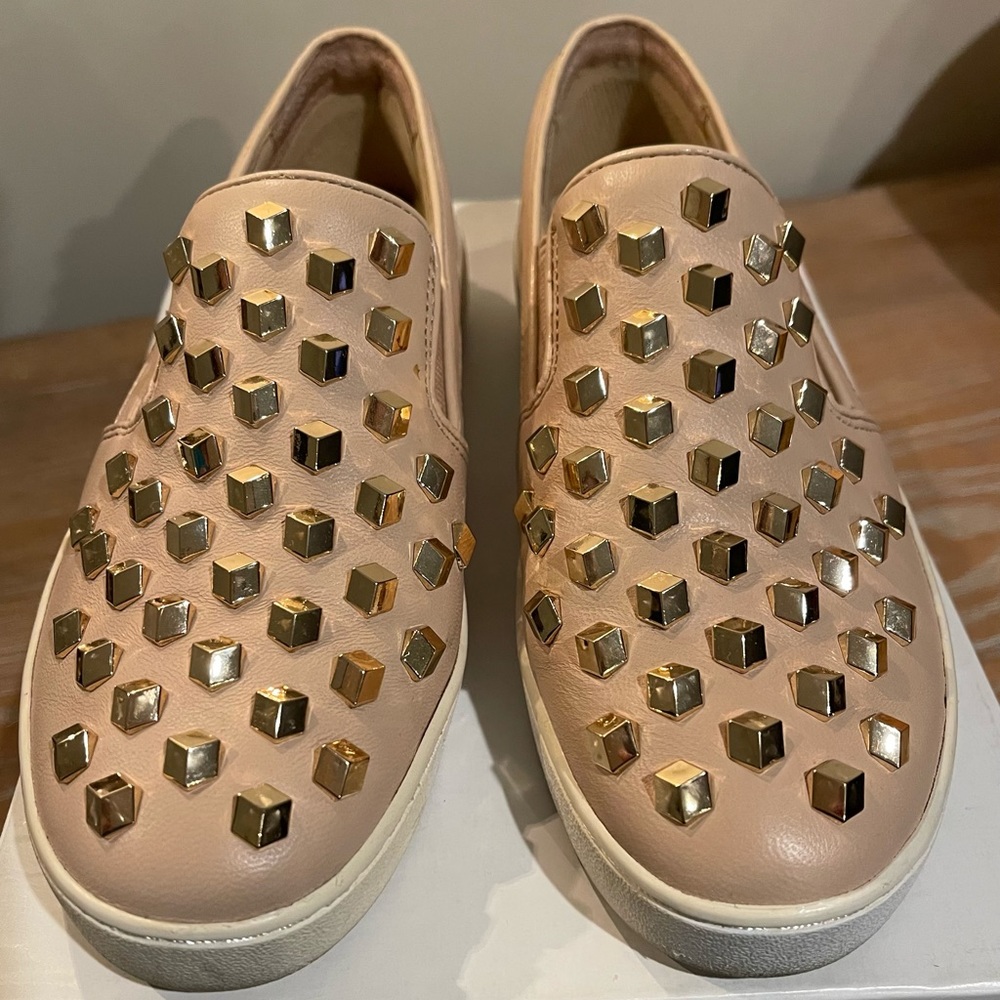 Michael Kors Leather Loafer Shoe, Size 6M